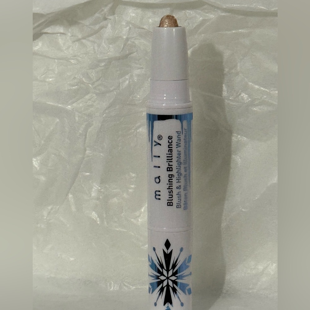 Maiy Blushing Brilliance Wand